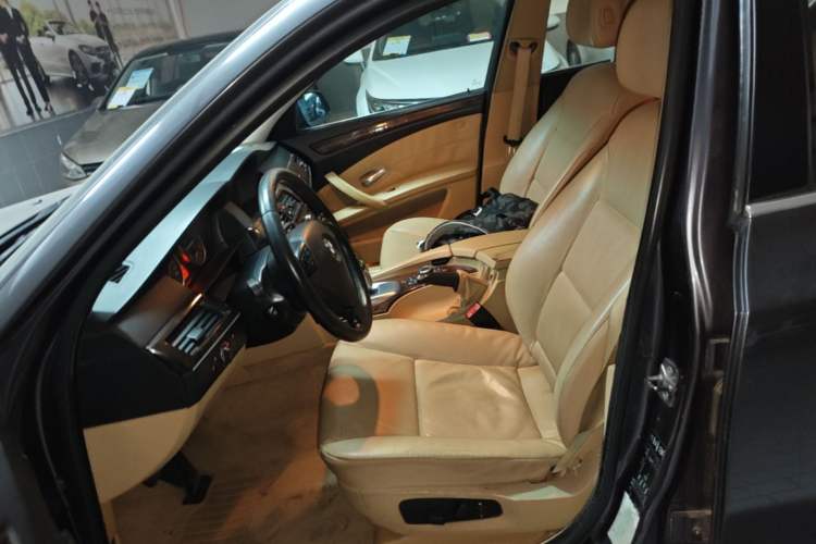 Used BMW 5 Series 2010 523Li Leading Model Left Front Seat