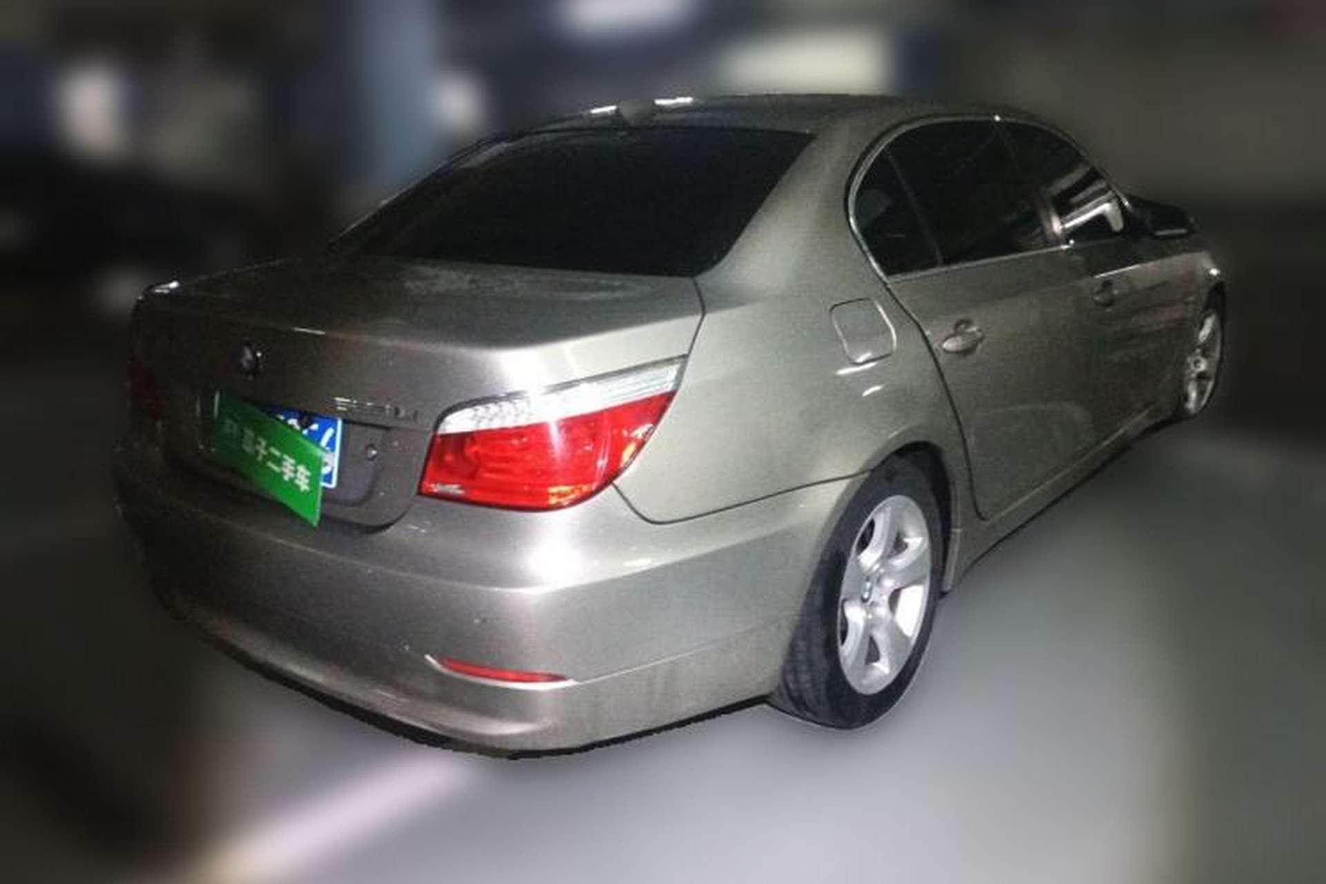 Used BMW 5 Series 2010 523Li Leading Model Rear Right 45 Deg
