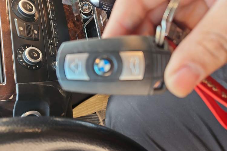 Used BMW 5 Series 2010 530Li Leading Model Vehicle Key