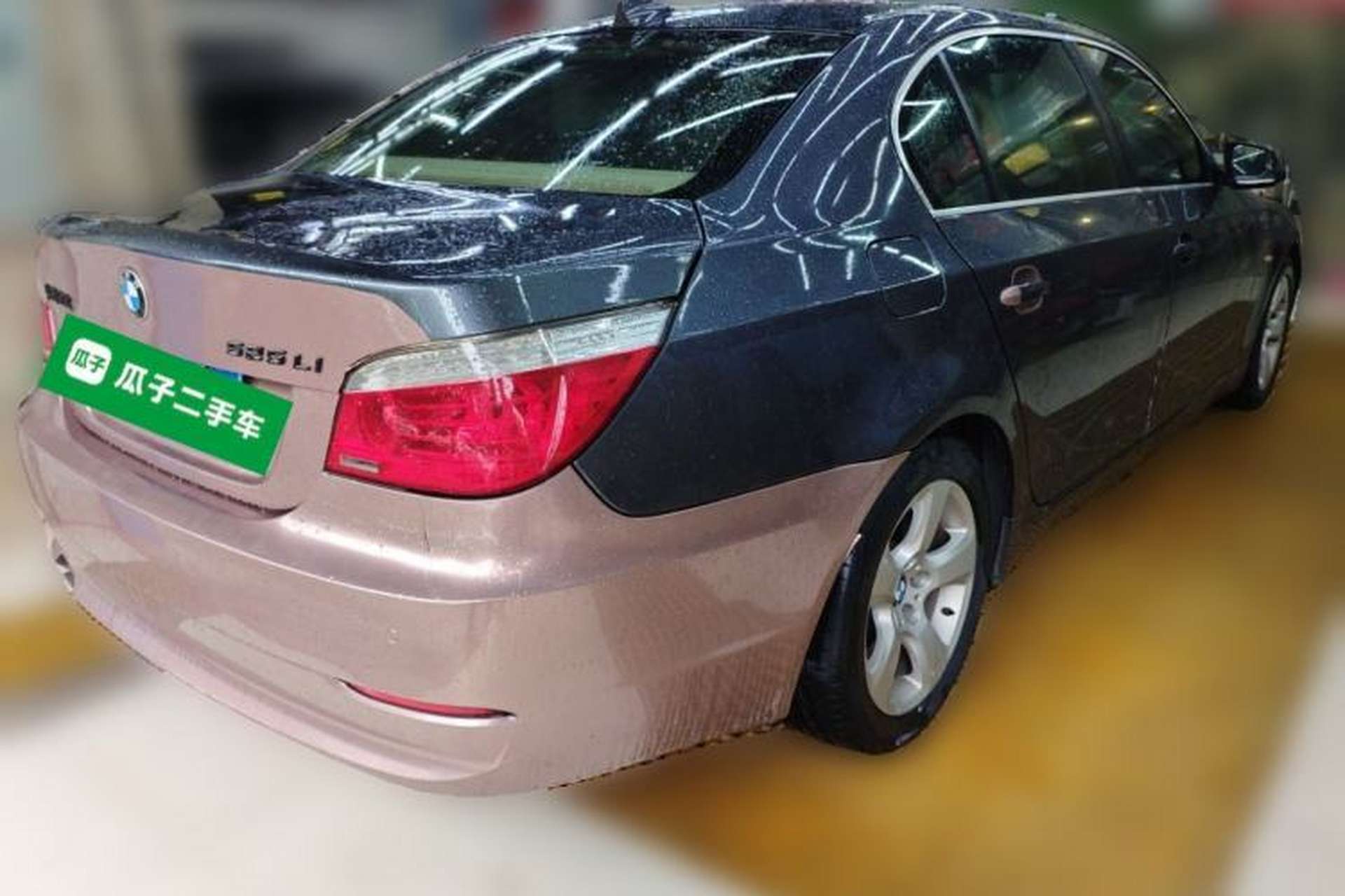 Used BMW 5 Series 2010 520Li Leading Model Rear Right 45 Deg