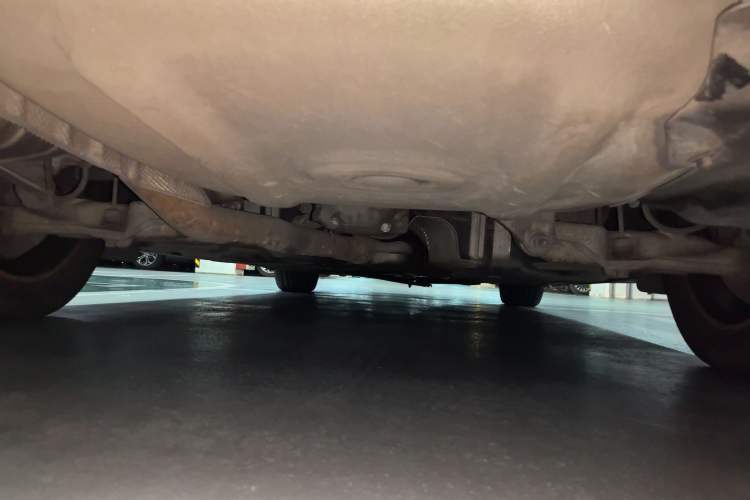 Used BMW 5 Series 2010 520Li Leading Model Chassis Rear