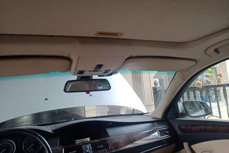 Used BMW 5 Series 2010 523Li Standard Edition Headliner