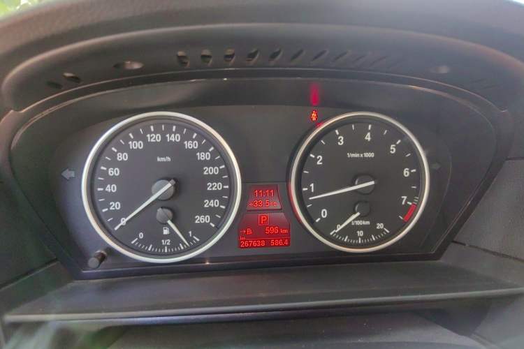 Used BMW 5 Series 2010 530Li Luxury Model Instrument Cluster