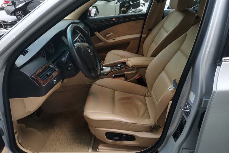 Used BMW 5 Series 2010 520Li Luxury Model Left Front Seat