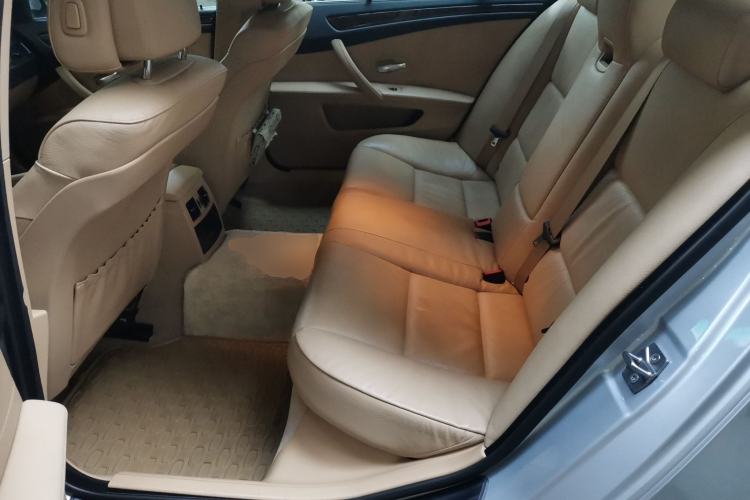 Used BMW 5 Series 2010 520Li Luxury Model Left Rear Seat