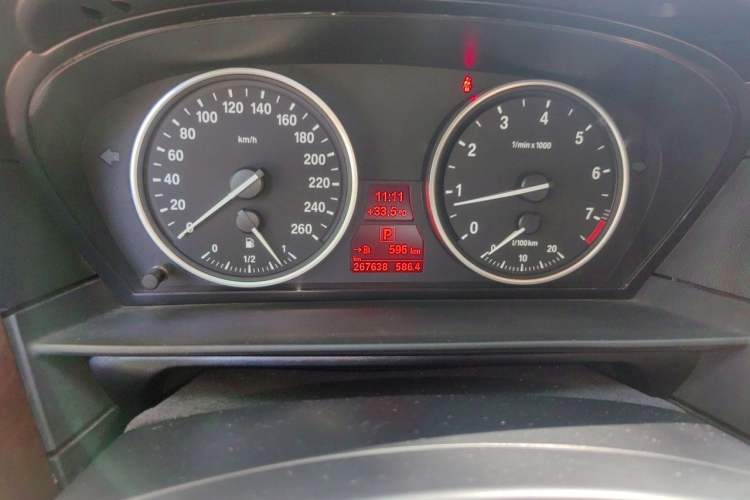 Used BMW 5 Series 2010 530Li Luxury Model Odometer Close Up
