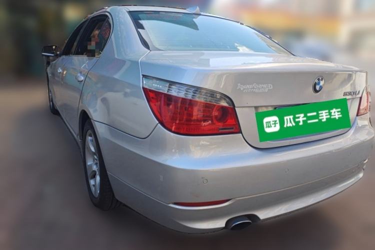 Used BMW 5 Series 2010 520Li Luxury Model Rear Left 45 Deg