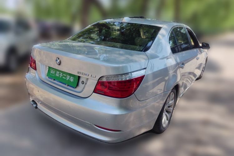 Used BMW 5 Series 2010 530Li Luxury Model Rear Right 45 Deg