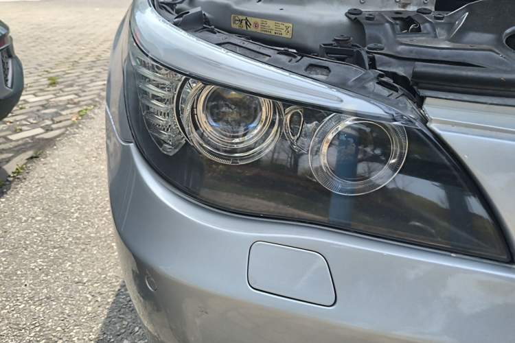 Used BMW 5 Series 2010 523Li Leading Model Right Front Headlight