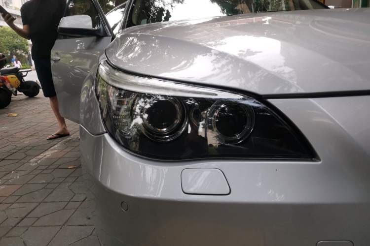 Used BMW 5 Series 2010 520Li Luxury Model Right Front Headlight
