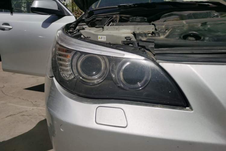 Used BMW 5 Series 2010 520Li Luxury Model Right Front Headlight