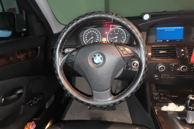 Used BMW 5 Series 2010 523Li Standard Edition Steering Wheel