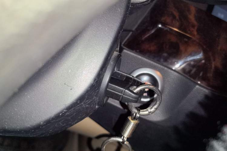 Used BMW 5 Series 2010 520Li Leading Model Vehicle Key
