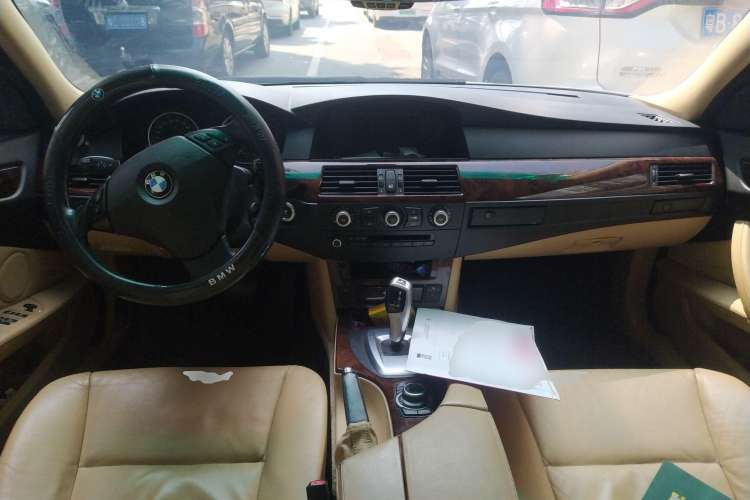 Used BMW 5 Series 2010 520Li Leading Model Center Console