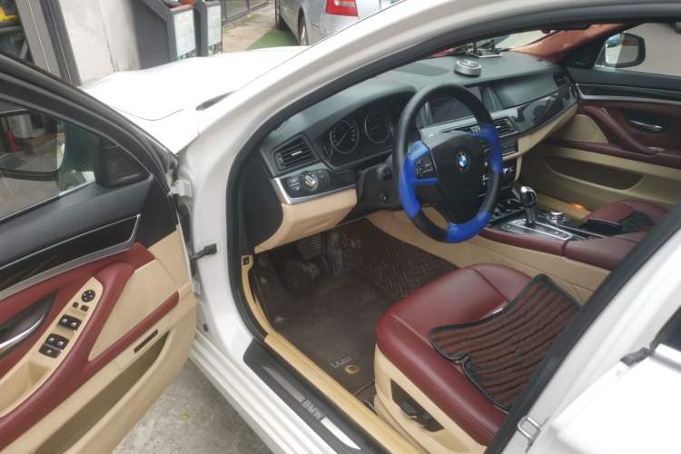 Used BMW 5 Series 2010 523Li Leading Model Driver Seat