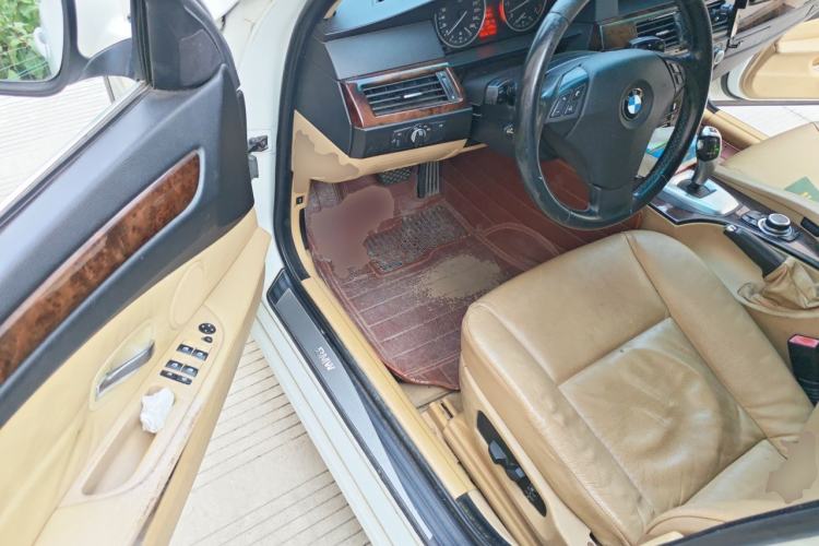 Used BMW 5 Series 2010 523Li Standard Edition Driver Seat