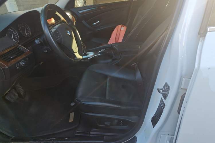 Used BMW 5 Series 2010 520Li Luxury Model Left Front Seat