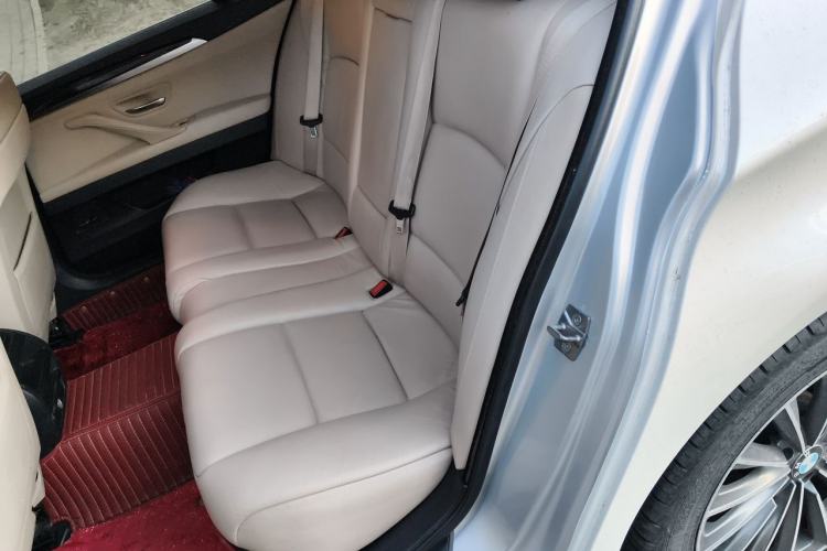 Used BMW 5 Series 2010 525Li Leading Model Left Rear Seat