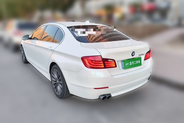 Used BMW 5 Series 2010 525Li Leading Model Rear Left 45 Deg
