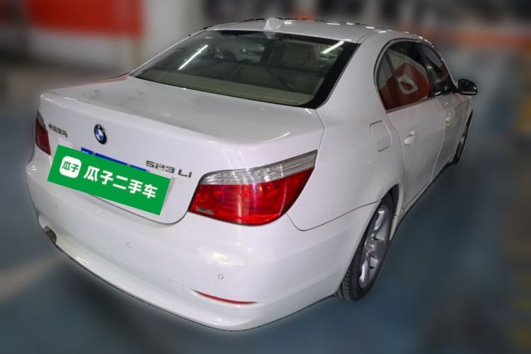 Used BMW 5 Series 2010 523Li Leading Model Rear Right 45 Deg