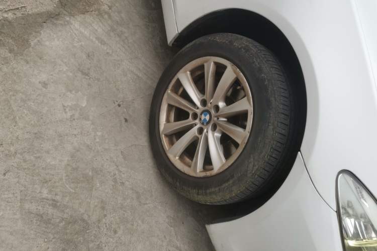 Used BMW 5 Series 2010 523Li Leading Model Right Front Wheel Hub