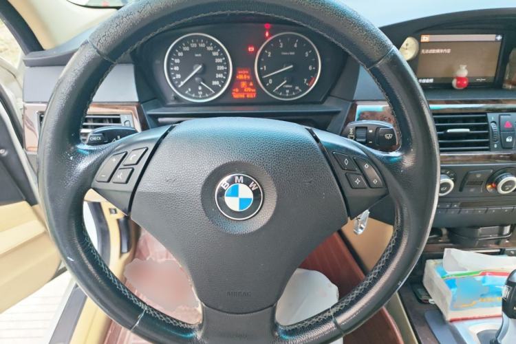 Used BMW 5 Series 2010 523Li Standard Edition Steering Wheel