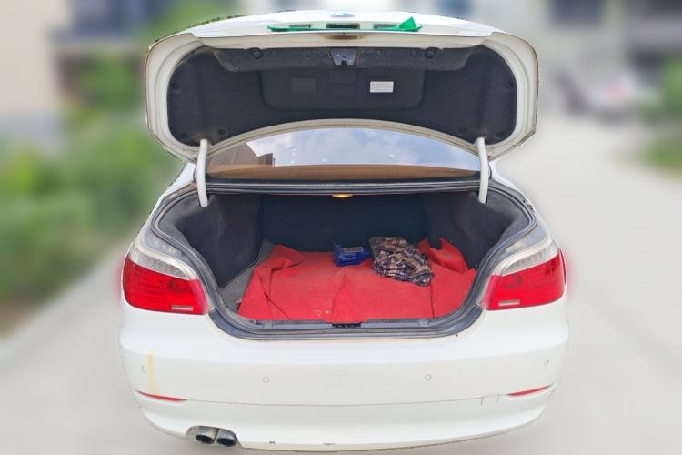 Used BMW 5 Series 2010 523Li Standard Edition Trunk