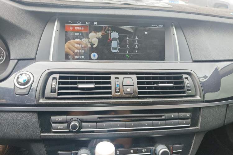 Used BMW 5 Series 2011 520Li Elegant Model Audio And AC Panel