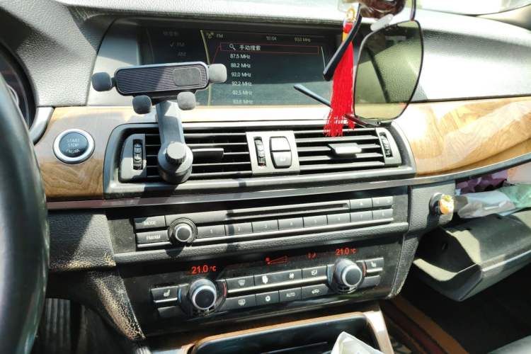 Used BMW 5 Series 2011 528Li Leading Model Audio And AC Panel