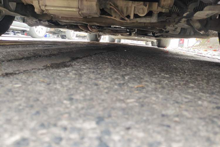 Used BMW 5 Series 2011 523Li Leading Model Chassis Front