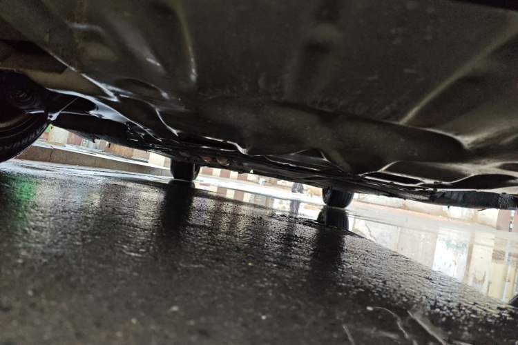 Used BMW 5 Series 2011 520Li Elegant Model Chassis Front