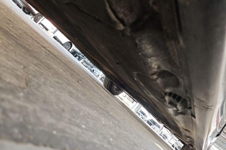 Used BMW 5 Series 2011 520Li Elegant Model Chassis Front Left