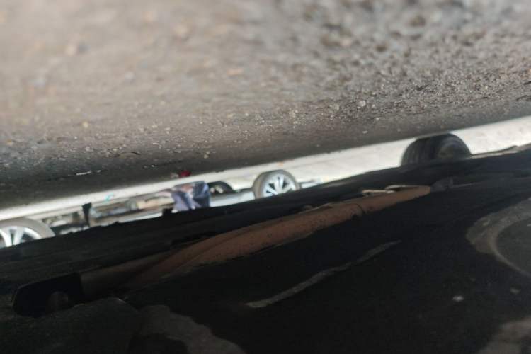 Used BMW 5 Series 2011 523Li Luxury Model Chassis Front Right