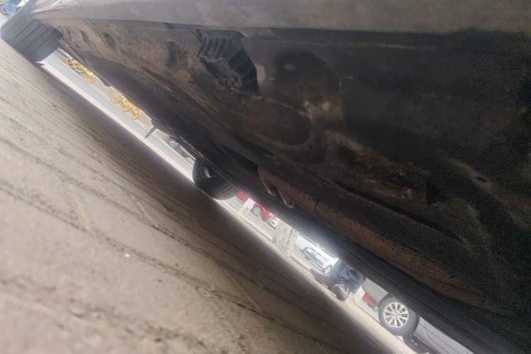 Used BMW 5 Series 2011 523Li Luxury Model Chassis Front Right