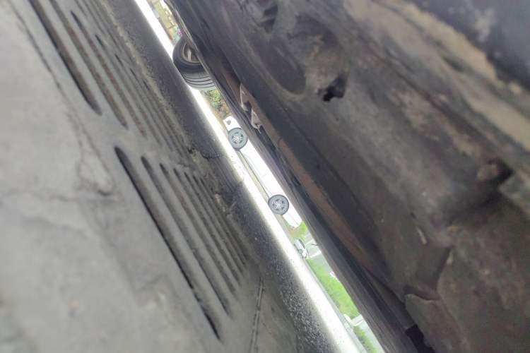 Used BMW 5 Series 2011 528Li Leading Model Chassis Front Right