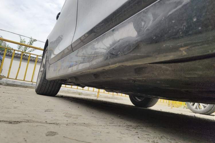 Used BMW 5 Series 2011 520Li Elegant Model Chassis Front Right