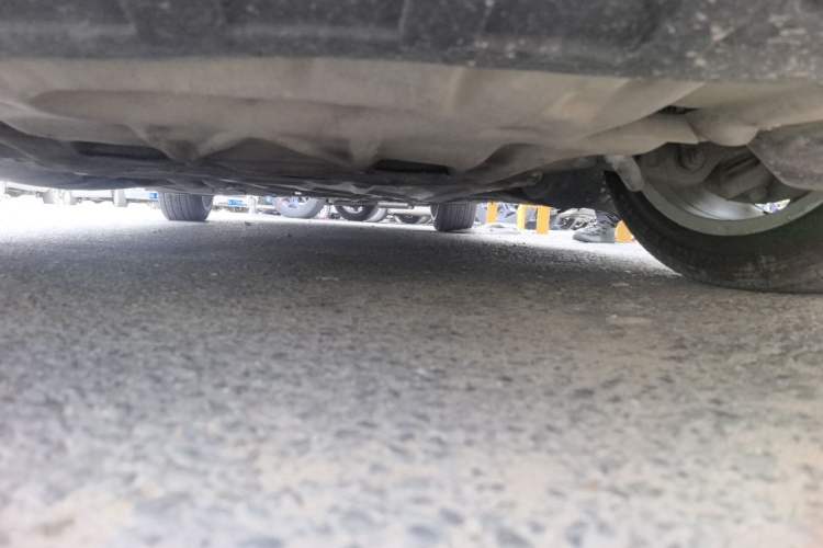 Used BMW 5 Series 2011 523Li Leading Model Chassis Front