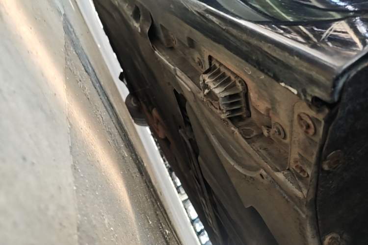 Used BMW 5 Series 2011 520Li Elegant Model Chassis Rear Left