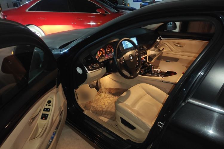 Used BMW 5 Series 2011 523Li Luxury Model Driver Seat
