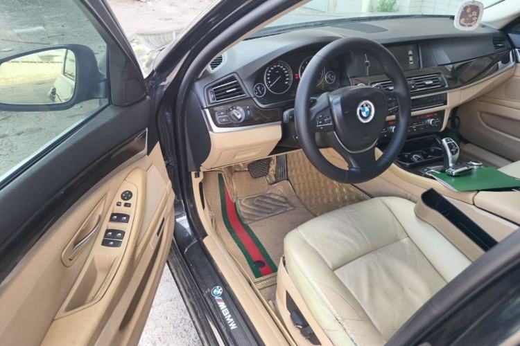 Used BMW 5 Series 2011 535i Sport Edition Driver Seat