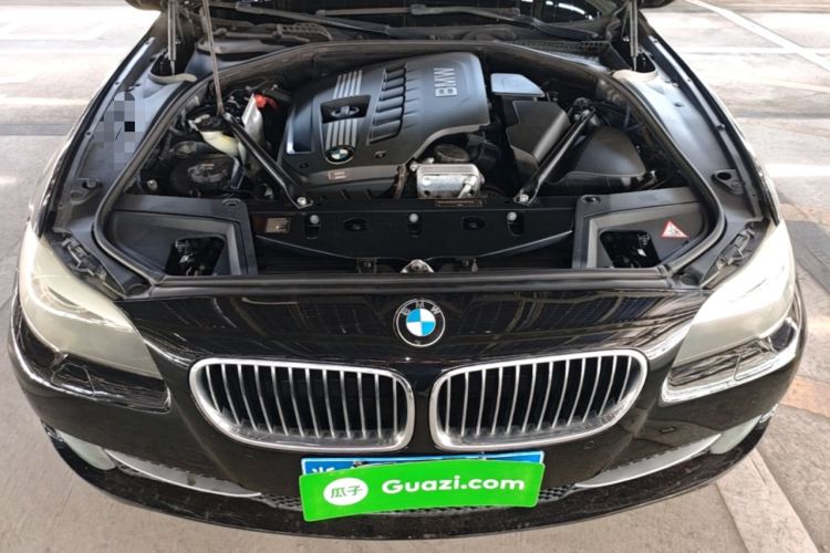 Used BMW 5 Series 2011 520Li Elegant Model Engine Bay