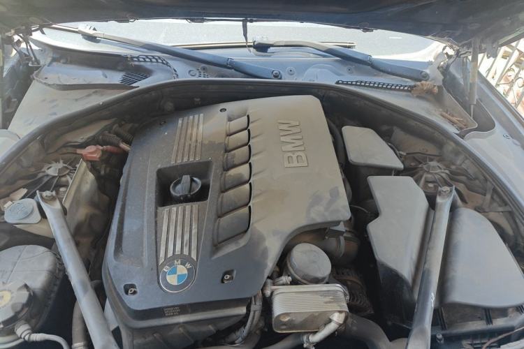 Used BMW 5 Series 2011 523Li Luxury Model Engine Bay