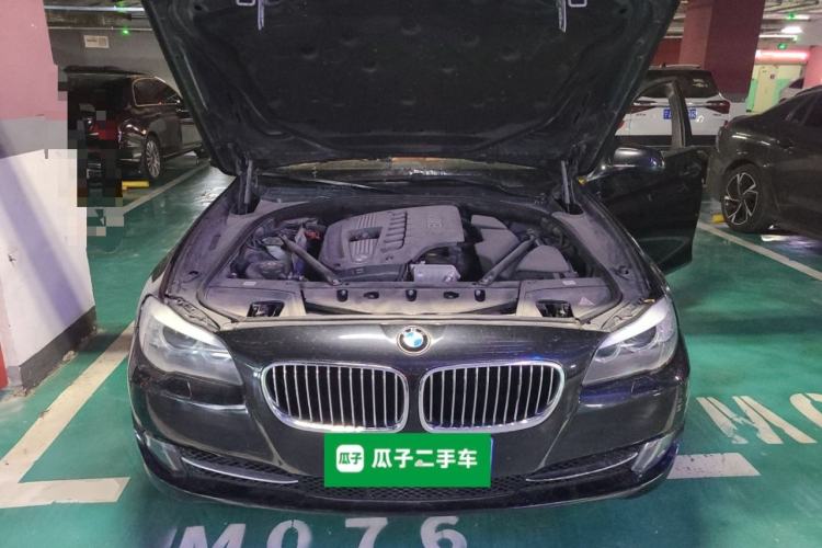 Used BMW 5 Series 2011 523Li Luxury Model Engine Bay