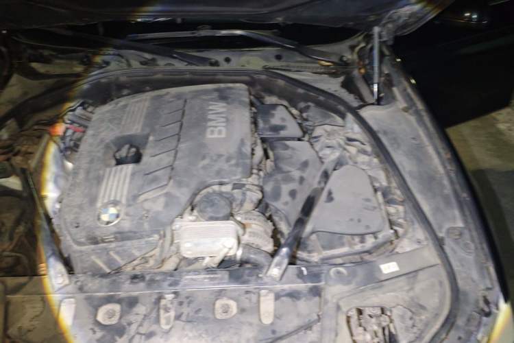 Used BMW 5 Series 2011 523Li Luxury Model Engine Bay Left