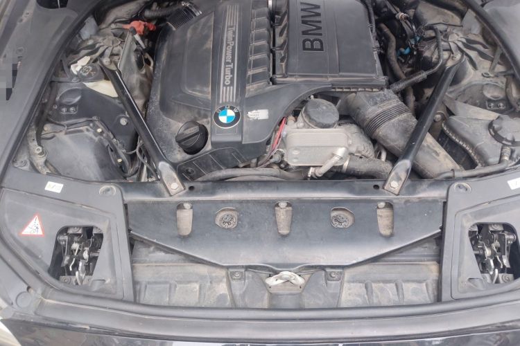 Used BMW 5 Series 2011 535i Luxury Sport Edition Engine Bay