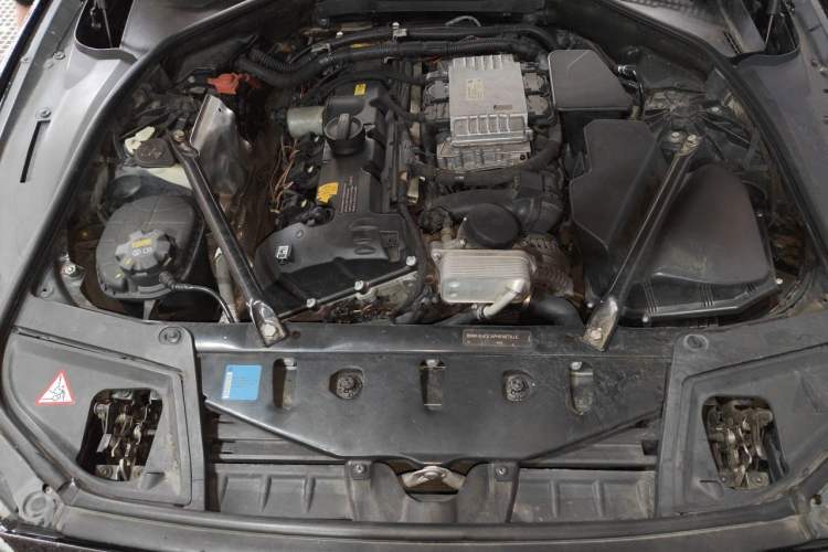 Used BMW 5 Series 2011 523Li Luxury Model Engine Bay