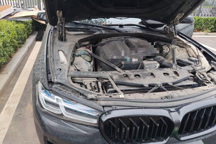 Used BMW 5 Series 2011 535i Sport Edition Engine Bay Right