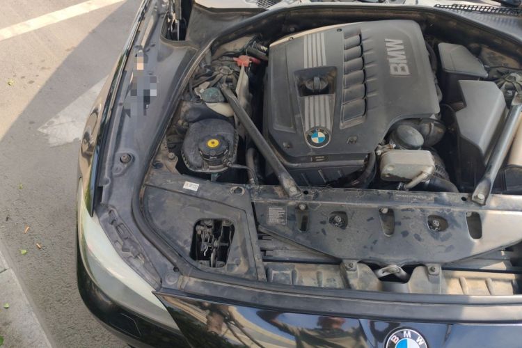 Used BMW 5 Series 2011 523Li Luxury Model Engine Bay Right