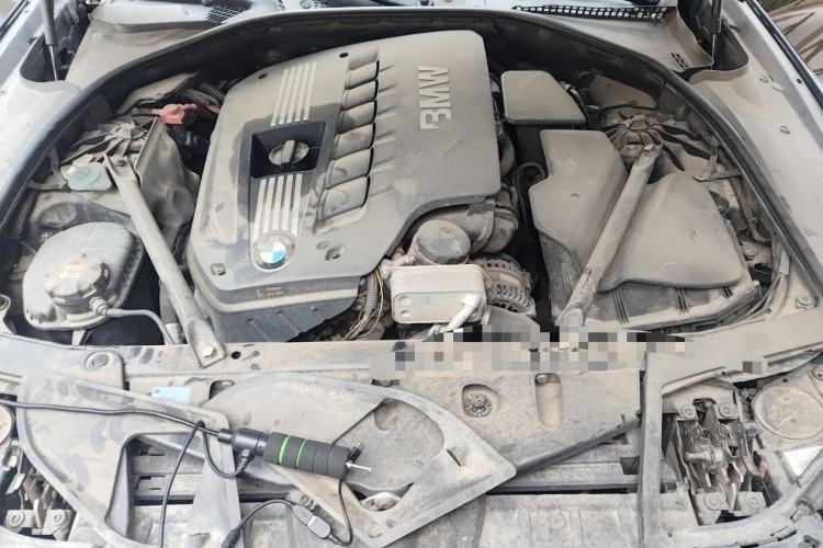 Used BMW 5 Series 2011 528Li Leading Model Engine Bay