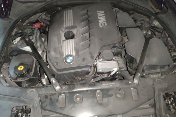 Used BMW 5 Series 2011 523Li Luxury Model Engine Bay
